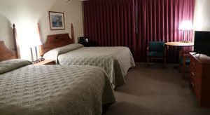 Commodores Inn