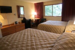 Commodores Inn
