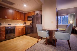 Sun & Ski Inn and Suites