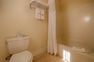 Sun & Ski Inn and Suites